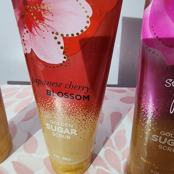Bath & Body Works Bath & Body Bath Body Works Golden Sugar Scrub